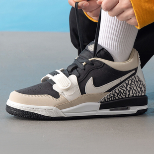 NIKE耐克轻便篮球鞋女鞋春季新款AJ321复古缓震运动鞋球鞋CD9054