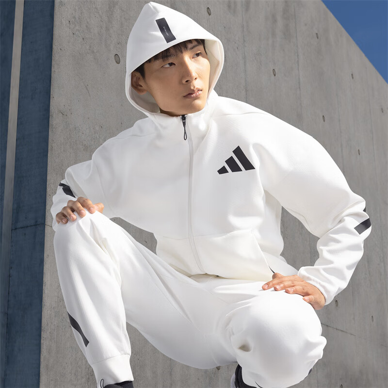 阿迪达斯正品男子运动服户外日常休闲上衣跑步连帽夹克外套JF2443