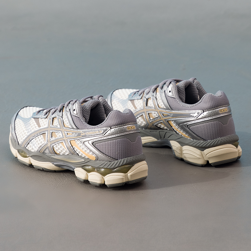 亚瑟士轻便运动鞋男鞋女鞋秋季新款GEL-CUMULUS 16休闲鞋老爹鞋潮
