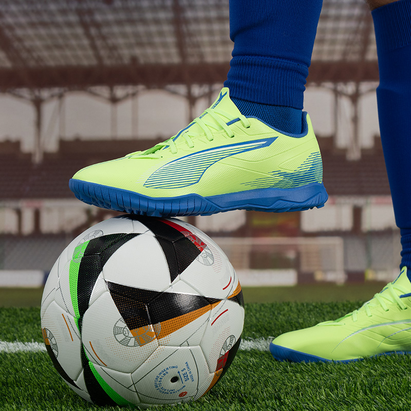 PUMA彪马TT碎钉轻便飞盘训练足球鞋男鞋人造草坪钉鞋ULTRA 107905