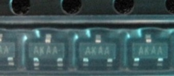 MAX810 MAX810SEUR-T AKAA 微处理器复位电路全新原装进口