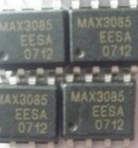 MAX3085EESA±15kVESD保护10nA 3.0V-5.5V速率1Mbps RS-232收发器
