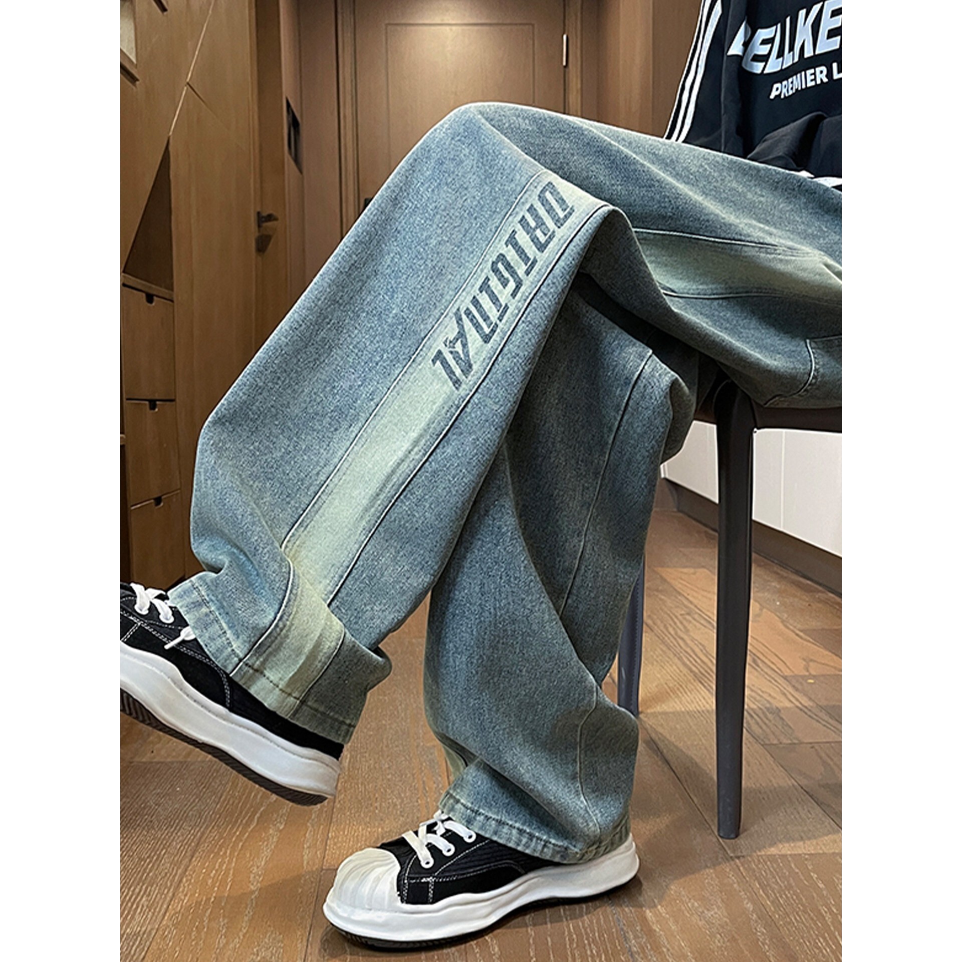 美式风牛仔裤男春秋冬季2026新款宽松直筒裤子男复古水洗阔腿长裤