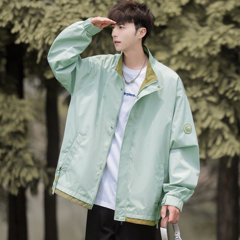 软壳冲锋衣男款秋季假两件宽松立领夹克男士户外防水登山情侣外套