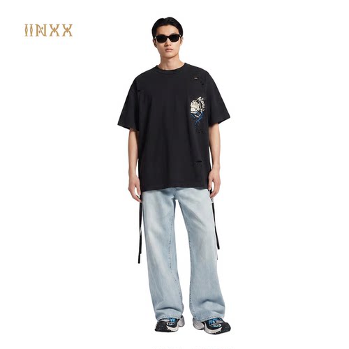 INXX宽松纯棉破洞印花T恤
