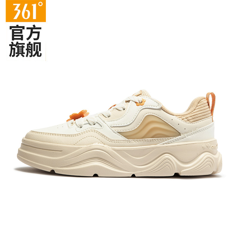 361女鞋运动鞋2026夏季新款皮面防水板鞋轻便小白鞋软底休闲鞋子