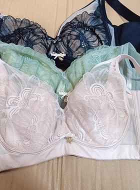 万美汐83075B兔耳朵薄杯聚拢记忆软钢圈收副乳防下垂调整型文胸罩