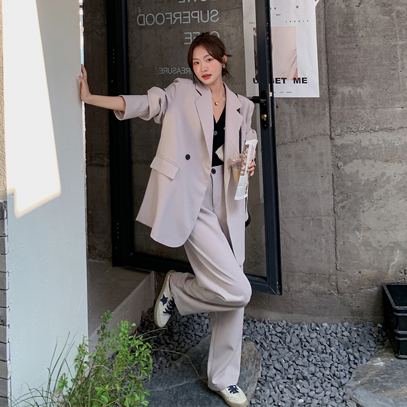 设计感灰紫色小西装女春2025新款韩版休闲宽松职业西服，女装西装，Mushroom