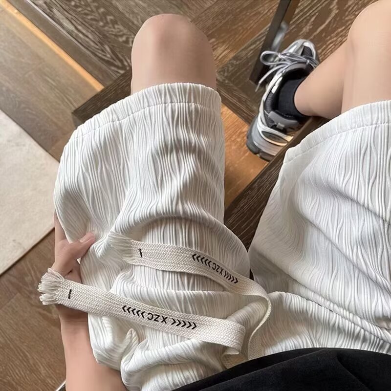高级短裤男夏季薄款速干褶皱冰丝五分裤美式潮牌宽松休闲运动裤子