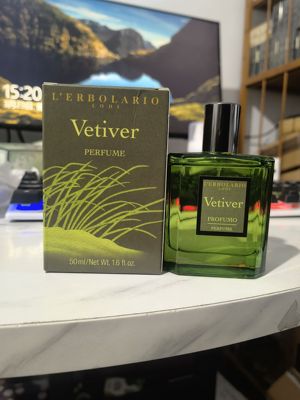 蕾莉欧香根草香水柑橘木质香男生