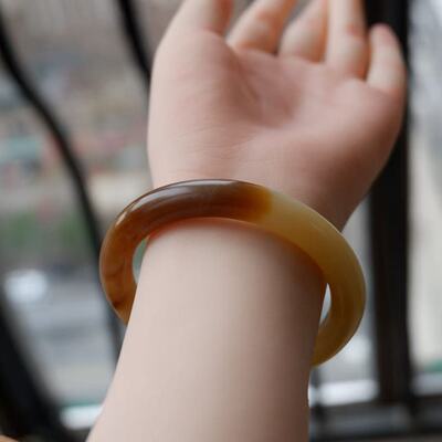 「糖霜」52圈口新疆和田玉且末糖半糖俏色圆条手镯玉镯子小圈口