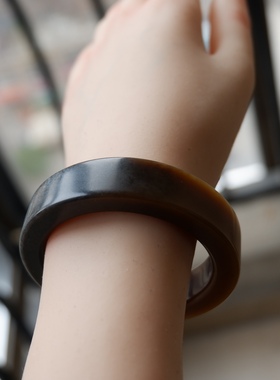 52圈口和田玉新疆且末料浓郁渐变巧克力红糖直切方条手镯厚装大气