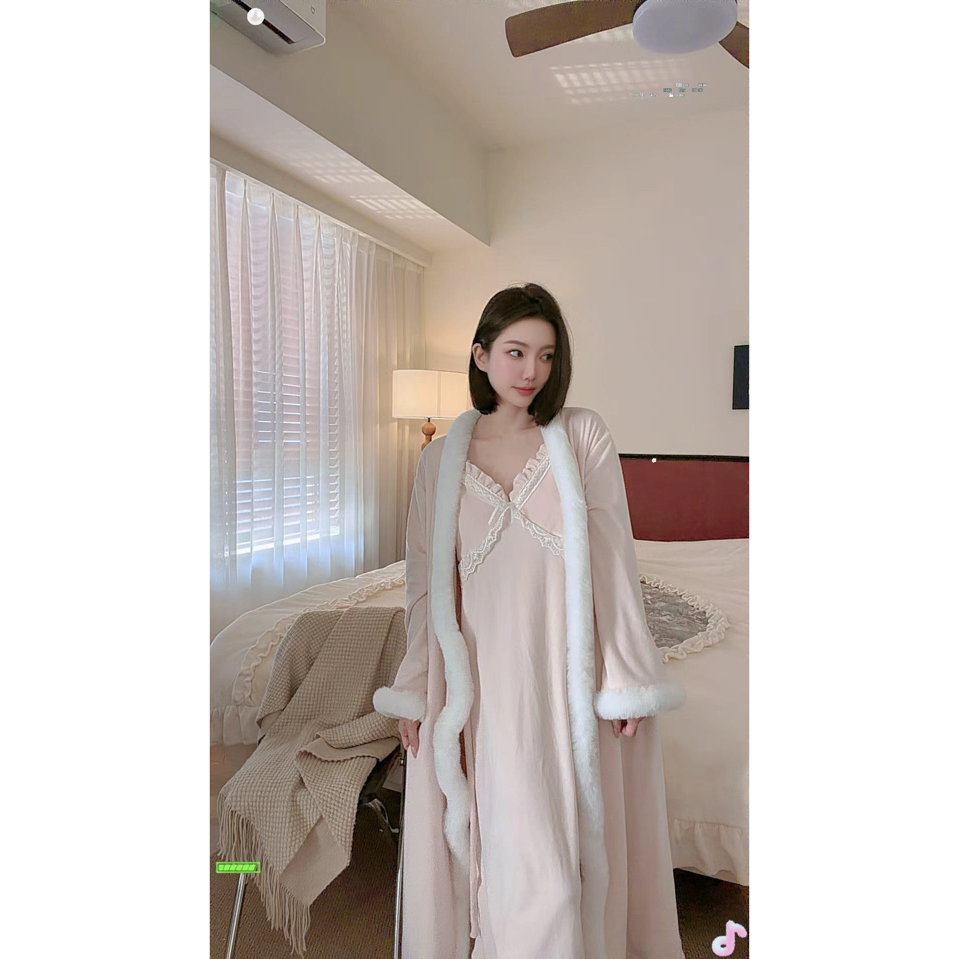 海岛绒加绒保暖法式睡袍
