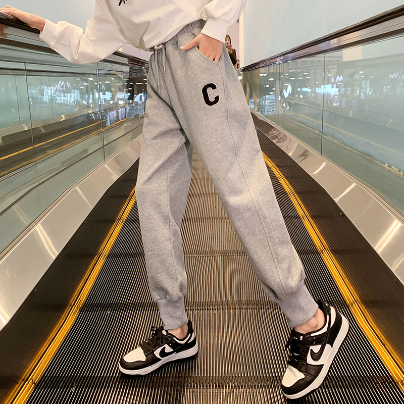 女童运动裤长裤子春装2025新款大女童休闲裤洋气春秋儿童百搭卫裤
