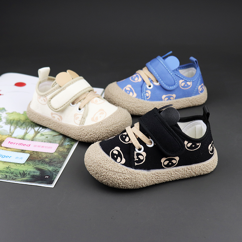 维乐佳；透气软底防踢式学步鞋