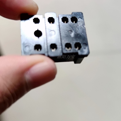 AIKS爱克斯继电器插座ARS31-08YP