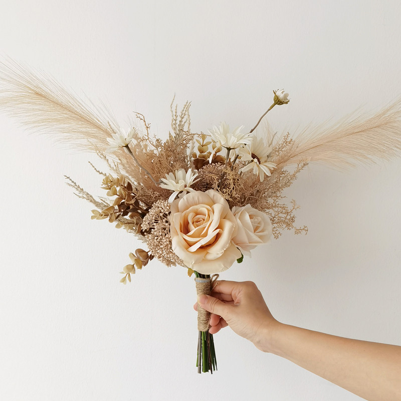 韩式唯美仿真咖啡色玫瑰手捧花束 新娘结婚领证婚纱照拍摄旅拍