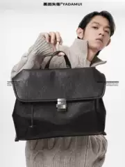 Kuroda Yawei's "City Roaming" Lockable Messenger Bag for Men, Large-Capacity Commuter Retro Crossbody Bag for Men and Women