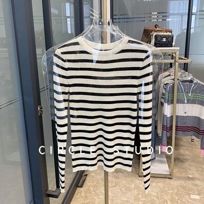 后背缝线条纹显瘦针织衫女打底衫