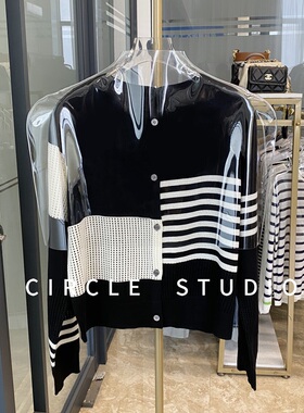 小众设计感 轻薄绵羊毛针织不规则镂空肌理条纹圆领短开衫外套