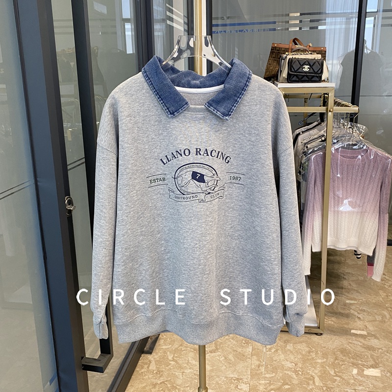 印花牛仔尖翻领假两件圆领卫衣