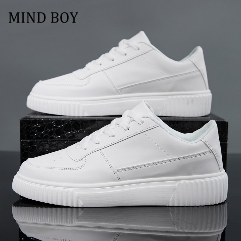 MIND BOY2025新款高品质爆款增高款情侣款超轻大码休闲板鞋小白鞋