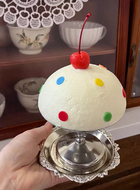 冬日卡通彩色波点雪球杯蛋糕装饰