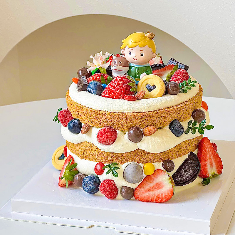 简约款儿童生日蛋糕装饰摆件狐狸树脂摆件水果甜品皇冠坐姿小王子,节庆用品/礼品,蛋糕/烘焙装饰用品,淘宝优惠券,粉丝福利购,淘宝优惠卷