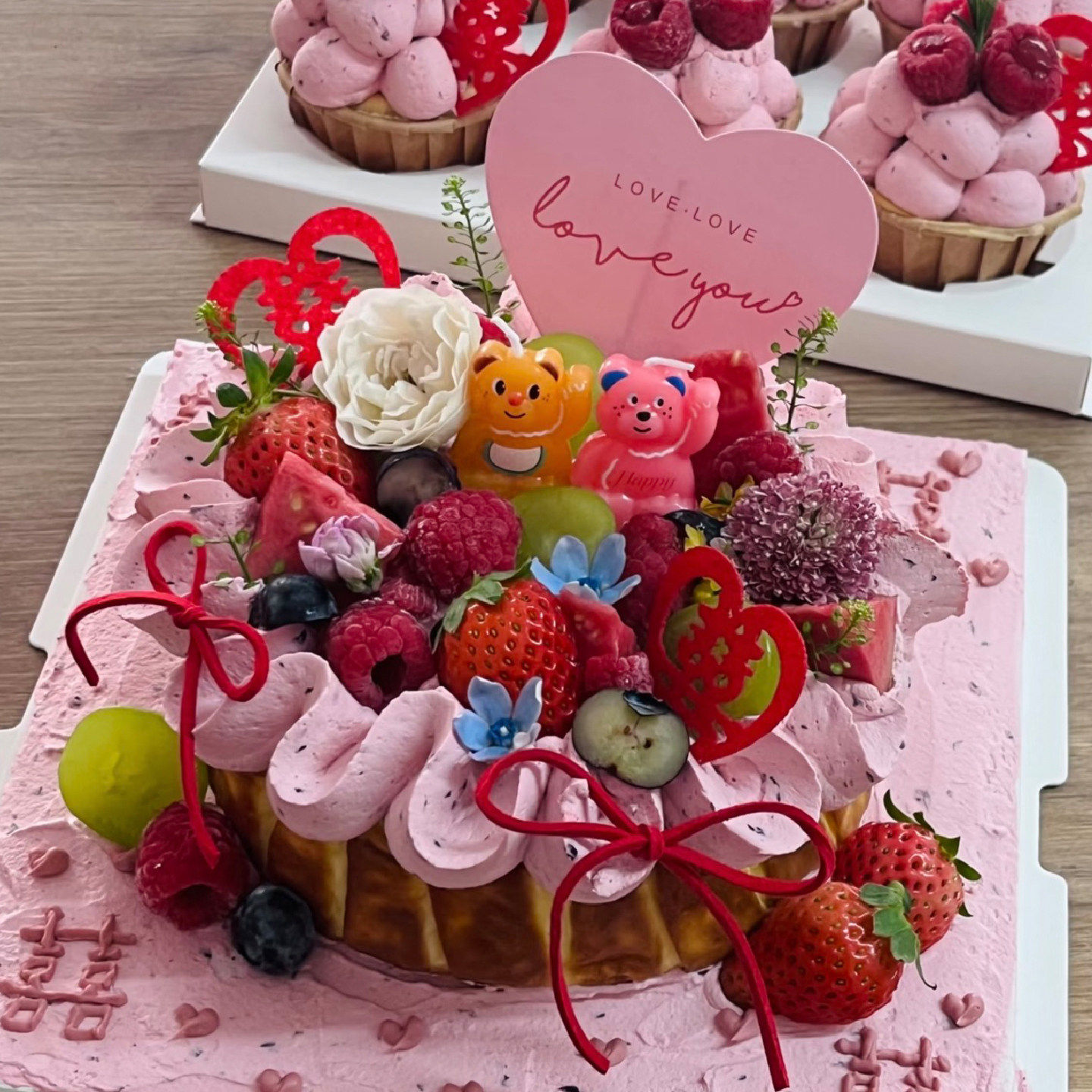 2.14情侣结婚鲜花巴斯克订婚宴蛋糕纸杯装饰果冻小熊蜡烛喜字插件,节庆用品/礼品,蛋糕/烘焙装饰用品,淘宝优惠券,粉丝福利购,淘宝优惠卷