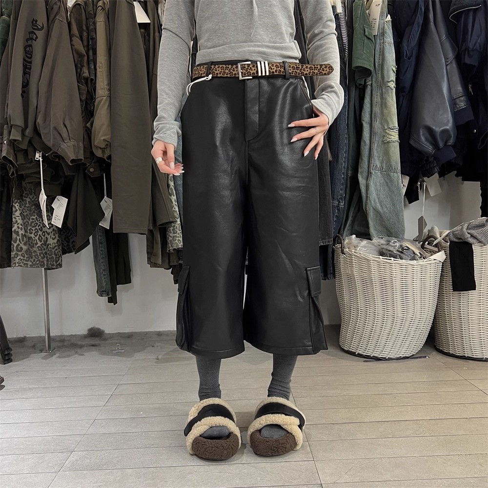 PLNH2025冬季新款韩版设计感高腰宽松显瘦蛋白皮磨毛靴裤休闲皮裤