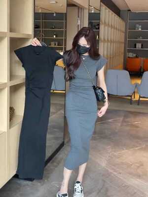 灰色高级感夏季收腰鱼尾裙气质