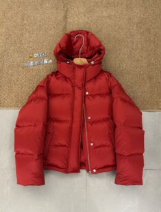 欧洲站2025冬季新款缎面90白鹅绒保暖羽绒服女连帽时尚加厚外套潮