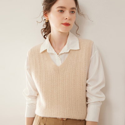 35%山羊绒衫65%羊毛马甲叠衬衫V领背心秋冬麻花针织毛衣外穿无袖