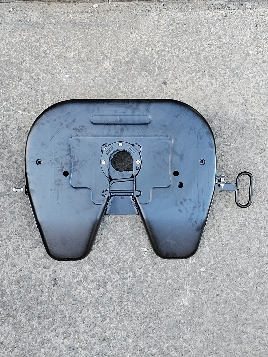 适用于解放j6p牵引盘j7磨盘原厂约斯特jh6半挂牵引车90磨盘