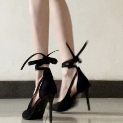 系带高跟鞋春秋新款绑带黑色细跟鞋女气质设计感