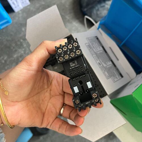 议价继电器底座RXZE2M114MRXZE2M114RXZE2S108M