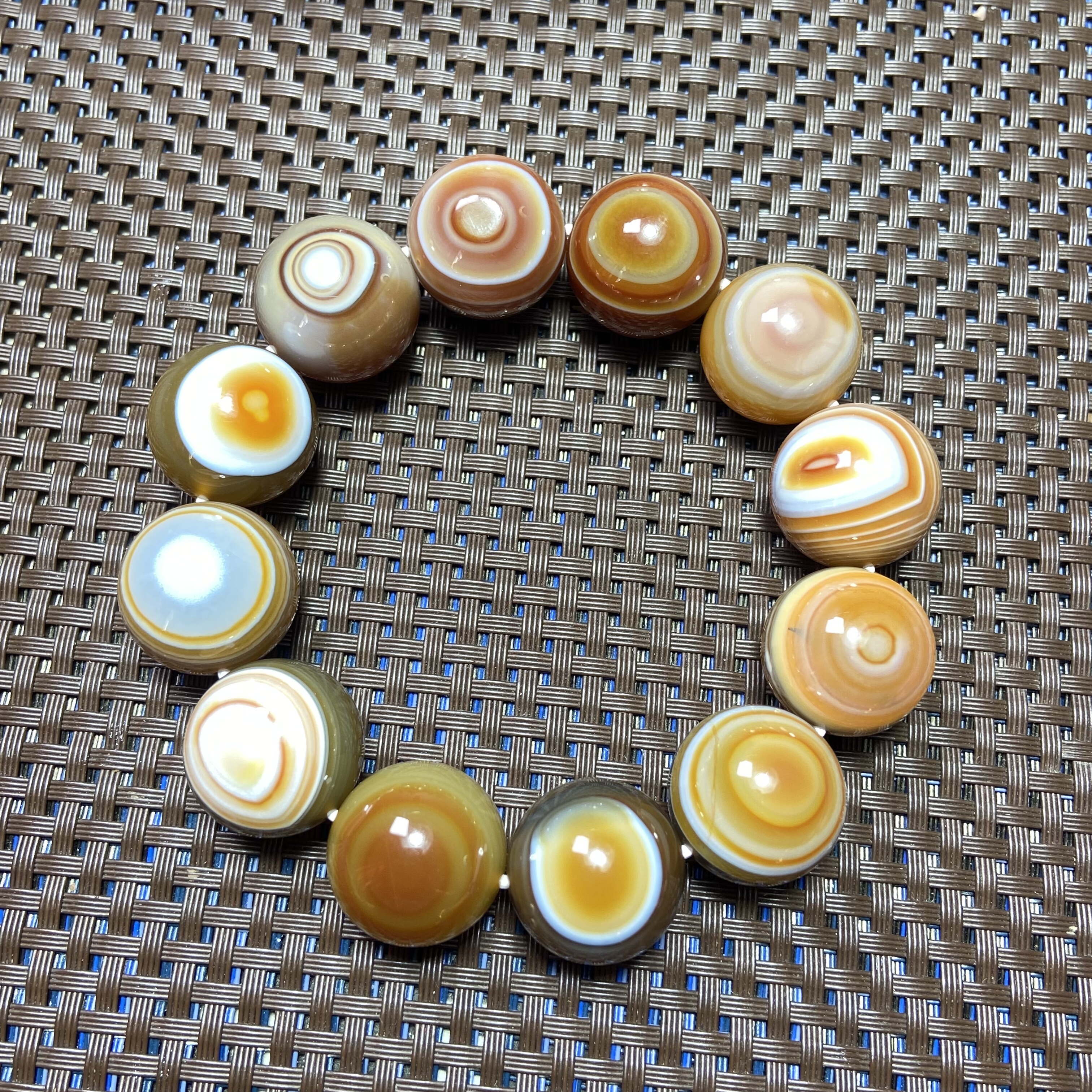 天然玛瑙玉髓巴西眼睛手串直径20毫米一物一图通透精品特价包邮