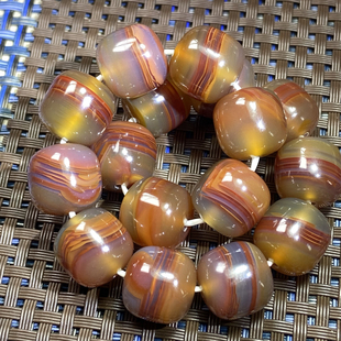 天然缠丝闪动丝玛瑙手串直径约14毫米一物一图收藏收藏毕业级