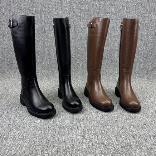 粗跟圆头骑士靴皮带扣高筒长靴