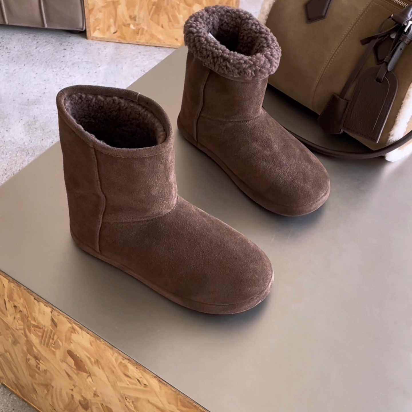 WM6欧货欧洲站真皮女靴2025冬季新款低跟平底加绒羊毛雪地靴短靴,女鞋,时尚雪地靴,淘宝优惠券,粉丝福利购,淘宝优惠卷