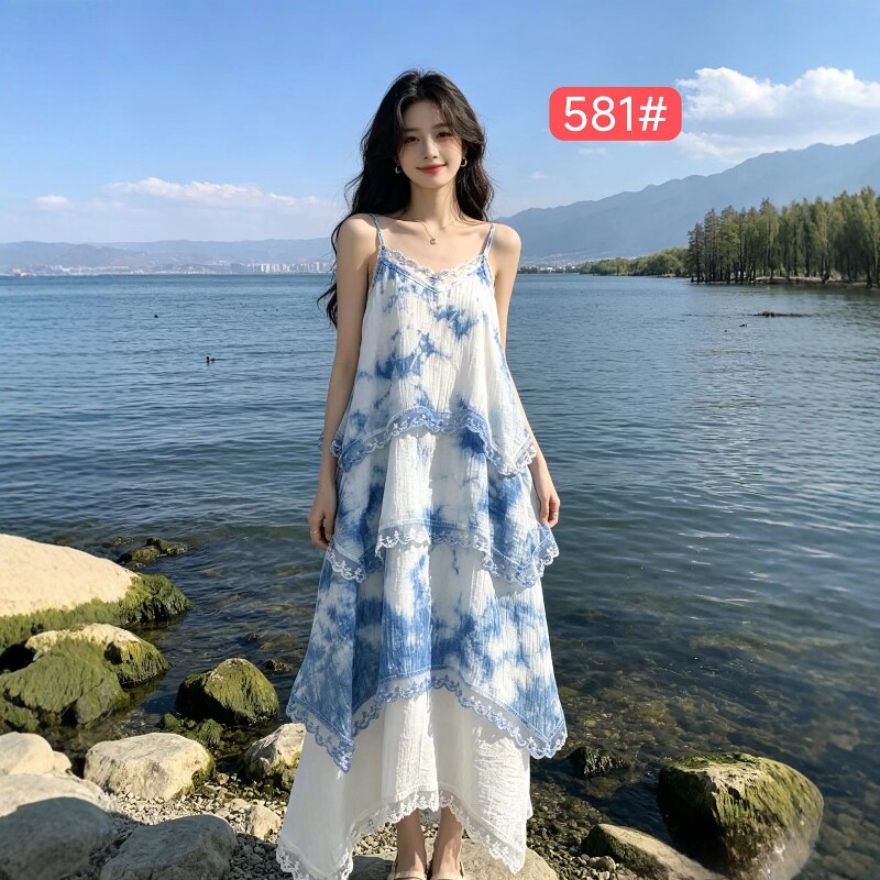 原创云南手工扎染吊带连衣裙女装夏新款度假海边拍照无袖文艺长裙