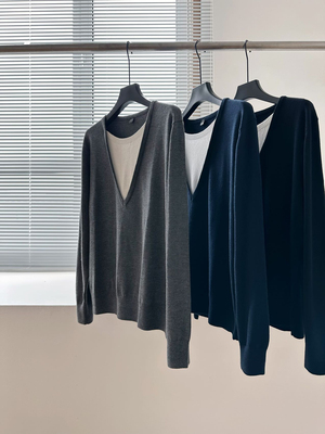 慵懒风软糯V领假两件针织衫女2025秋季新款韩版气质宽松打底毛衣