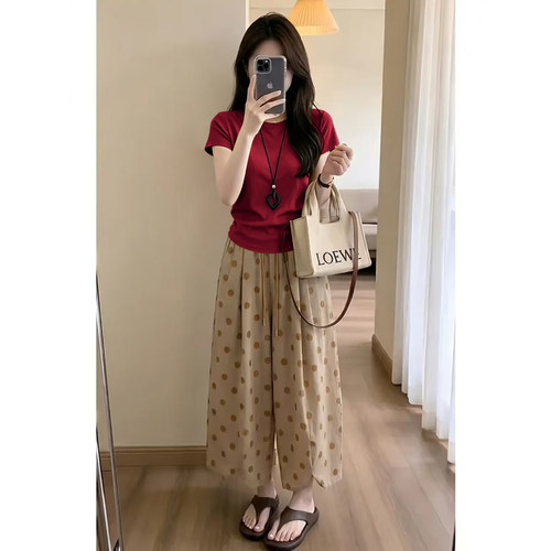 洋气炸街两件套女夏季2026新款纯色简约短袖t恤波点休闲裤套装