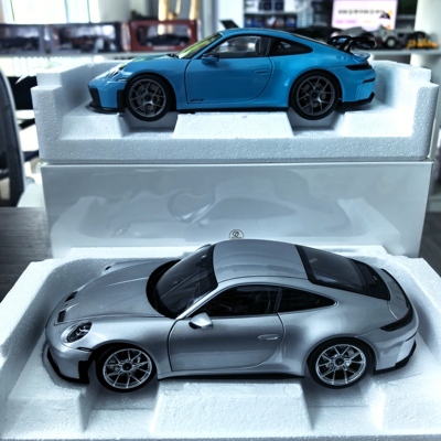 NOREV诺威尔1:18保时捷911 GT3 2025款仿真合金汽车模型 收藏摆件