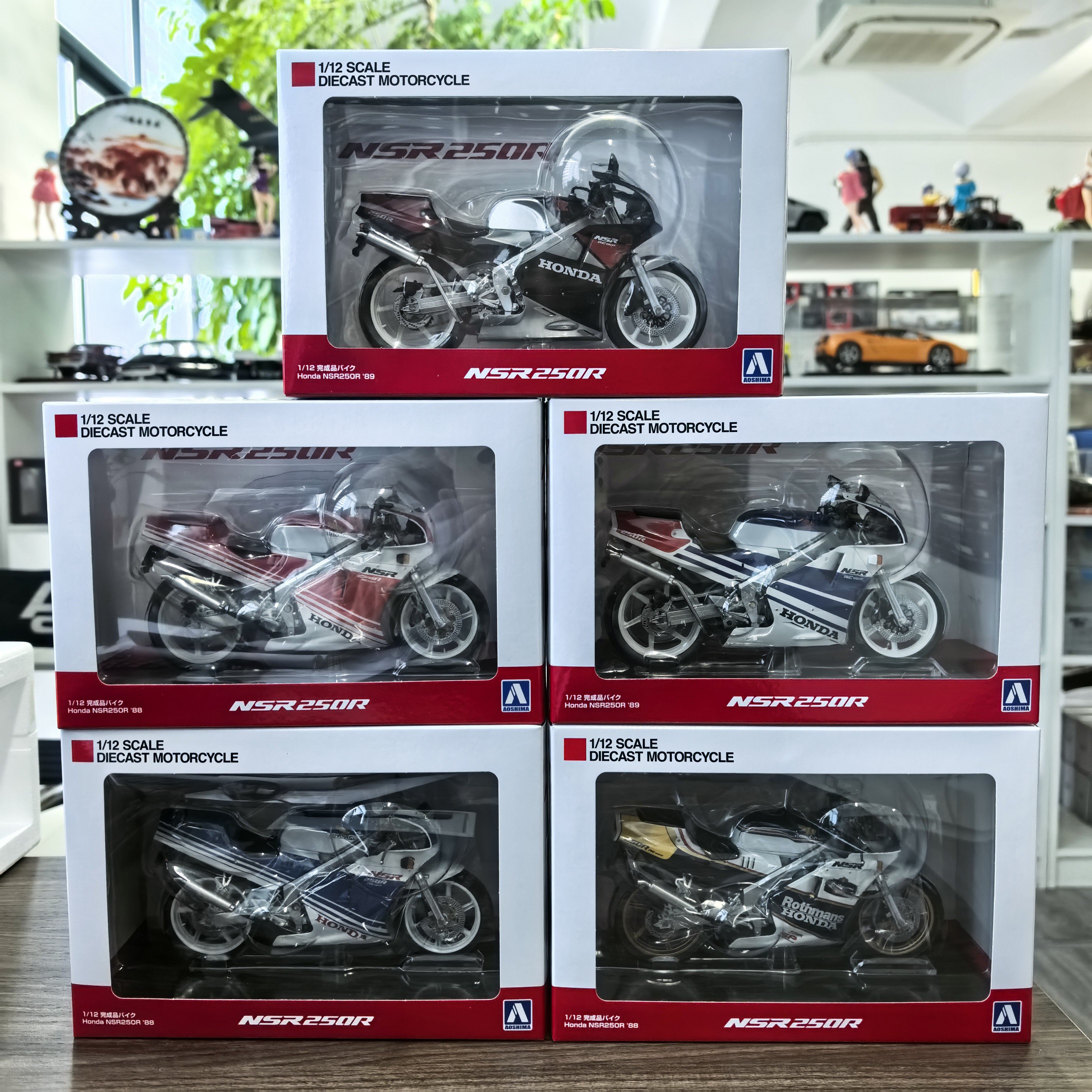 青岛社1:12本田NSR 250R SP MC18摩托车仿真合金模型收藏机车摆件