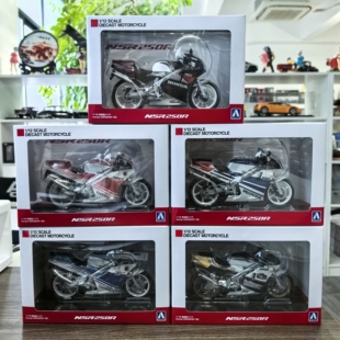青岛社1:12本田NSR 250R SP MC18摩托车仿真合金模型收藏机车摆件