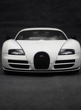 AUTOart奥拓1:18布加迪威龙超级跑车熊猫版 仿真合金汽车模型摆件