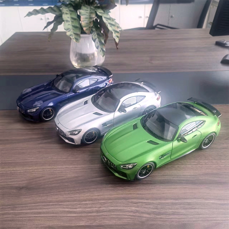 Norev诺威尔1:18奔驰AMG GTR 原厂跑车仿真合金汽车模型 收藏摆件