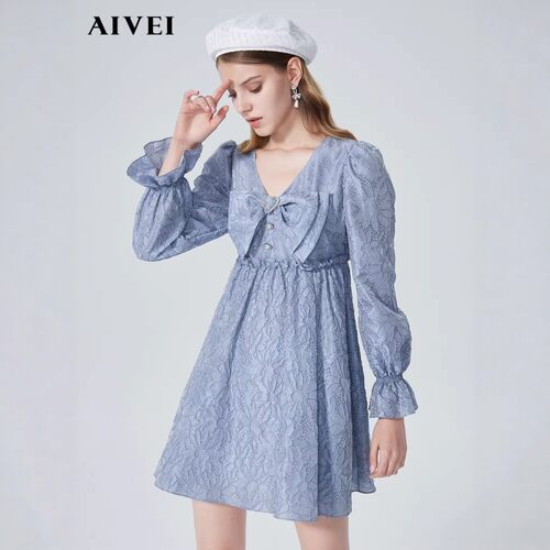 AIVEI欣贺艾薇秋季新V领荷叶袖高腰提花连衣裙P016S065-1780元