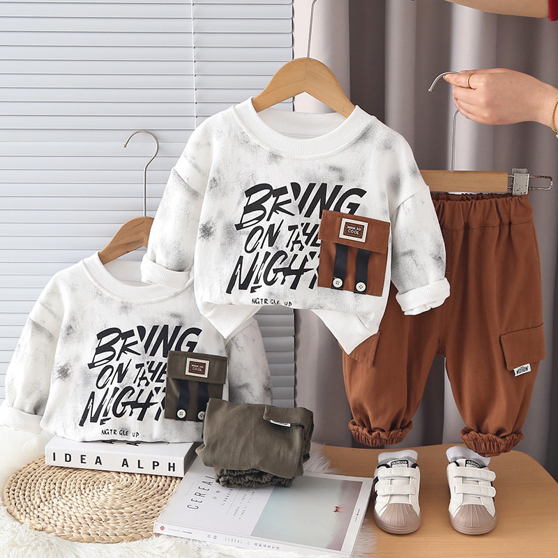 婴儿运动外穿衣服8到9个月男宝宝春装套装1岁半儿童长袖2豹纹童装